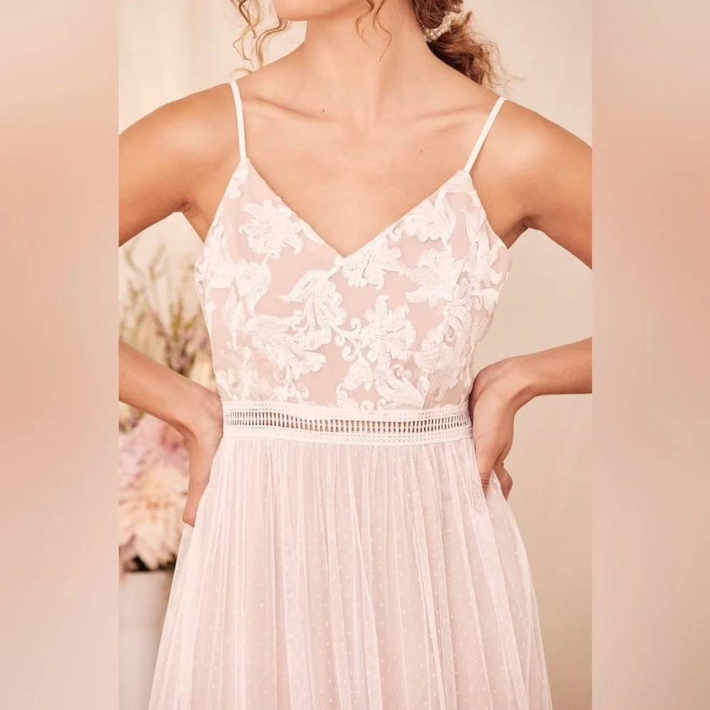 Lulu’s Elenora White Embroidered Maxi Dress Boho Wedding - Picture 5 of 12